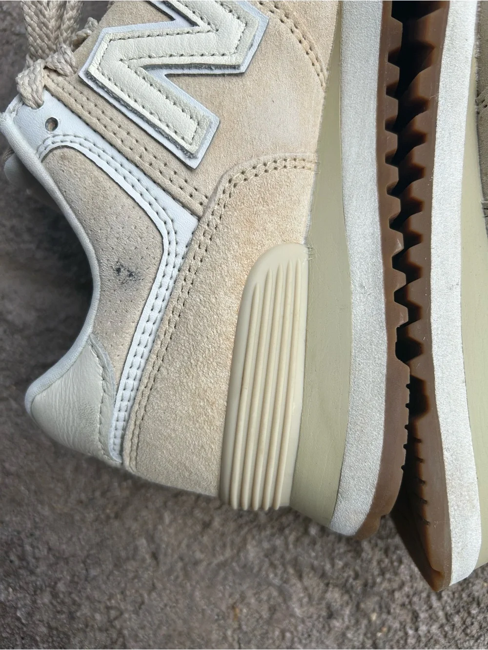 New Balance 574 Sneaker Beige & White ‎  Womens 6.5 / Mens 5